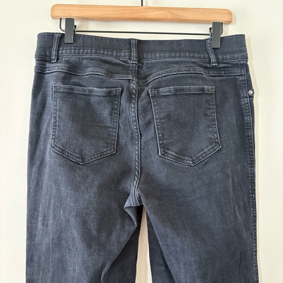 Spanx SPANXshape EveryWear Flare Jeans Pull On Black Size Large - Picture 13 of 15